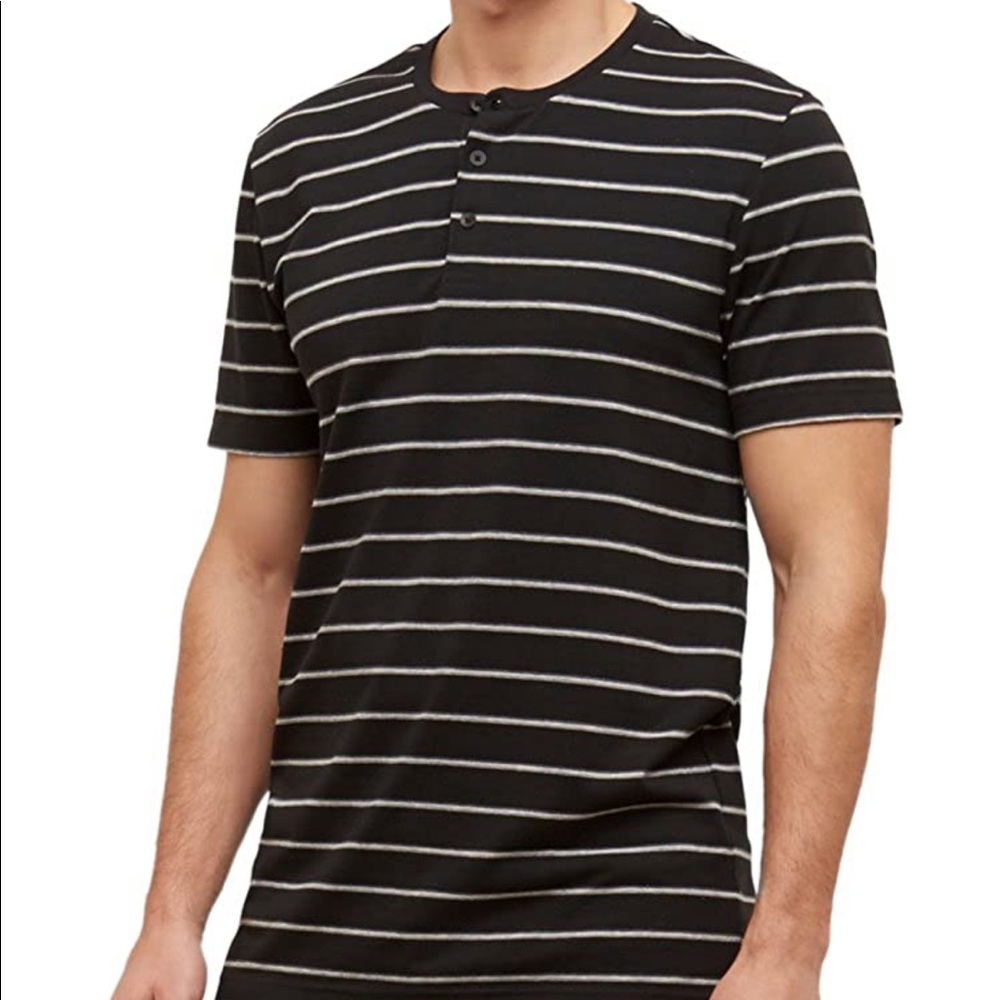 Kenneth Cole Reaction Causal Button Down shirt